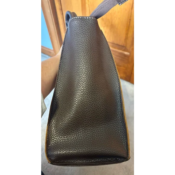 Colette Hand-Tooled Leather Tote Bag | Genuine Leather Mexico | Floral Embossed - Picture 8 of 10